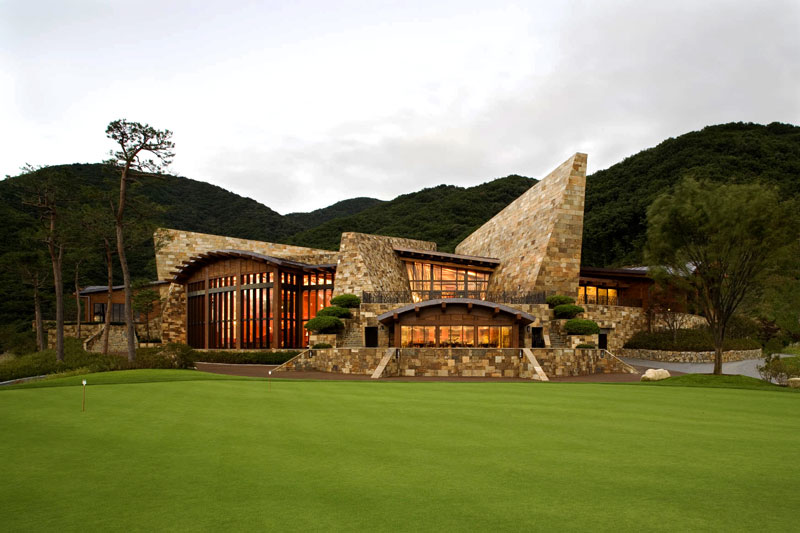 contemporary golf clubhouse architecture